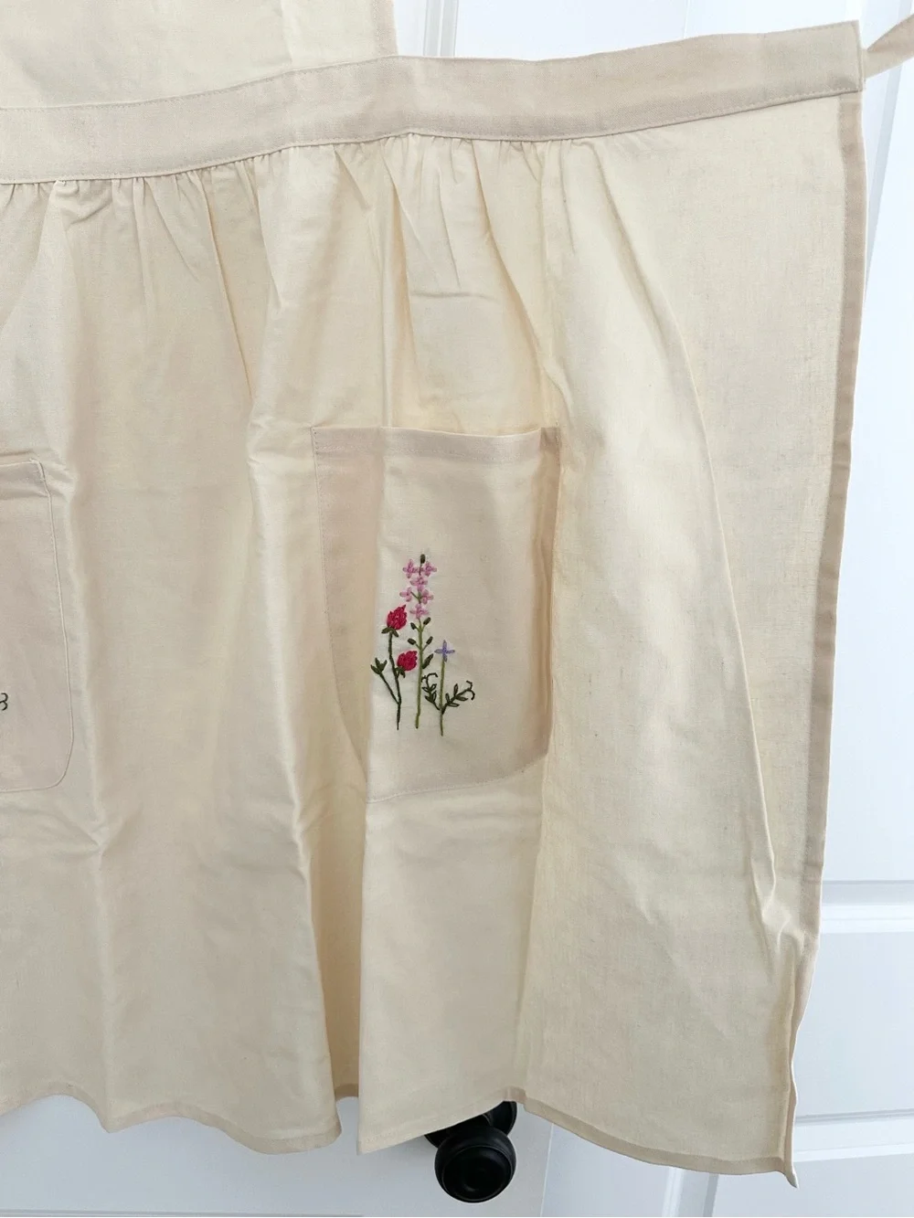 Floral Hand-Embroidered Cream Apron Wildflower Garden / Bee Motif - Gifts